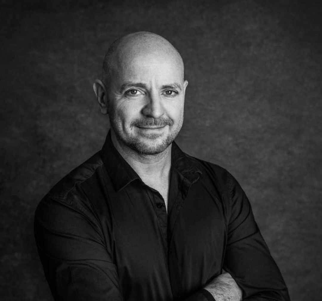 Porträt von Tobias Gahlert